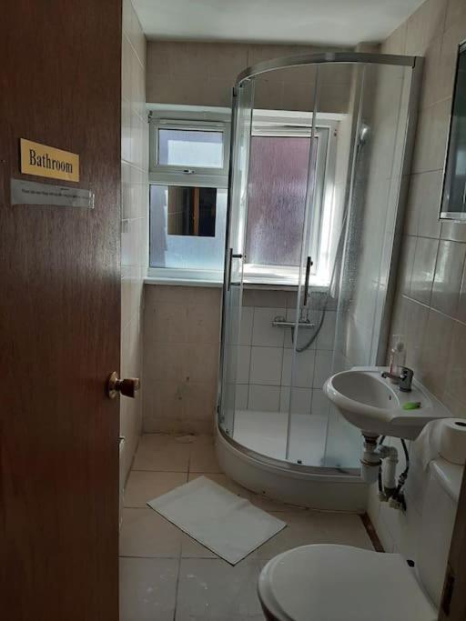 Lovely Budget Double Ensuite In Bricklane Londýn Exteriér fotografie