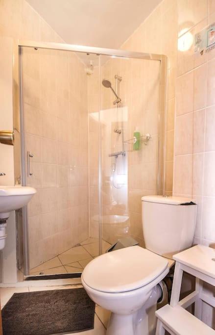 Lovely Budget Double Ensuite In Bricklane Londýn Exteriér fotografie